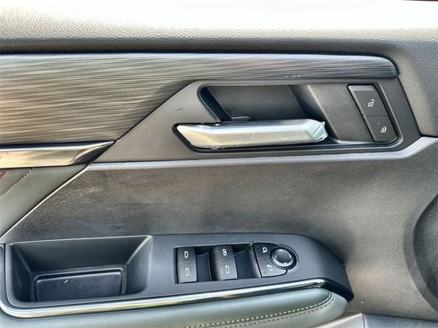 New 2026 GMC Acadia AT4 w/ Luxury Package image 22