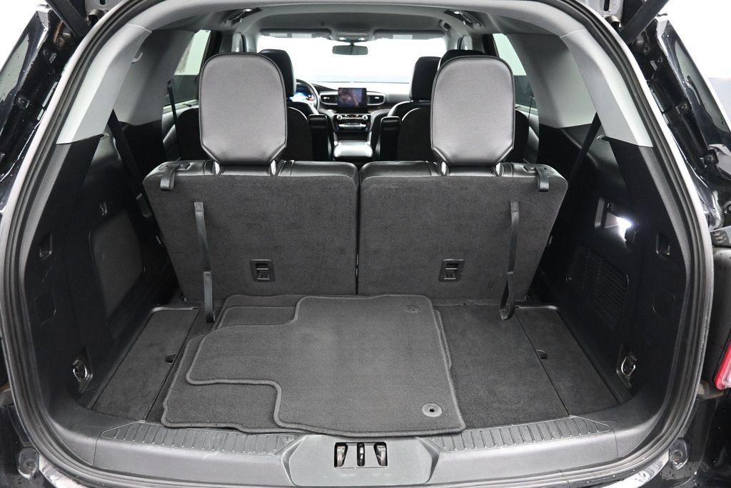 Used 2022 Ford Explorer Limited AWD/4WD image 18