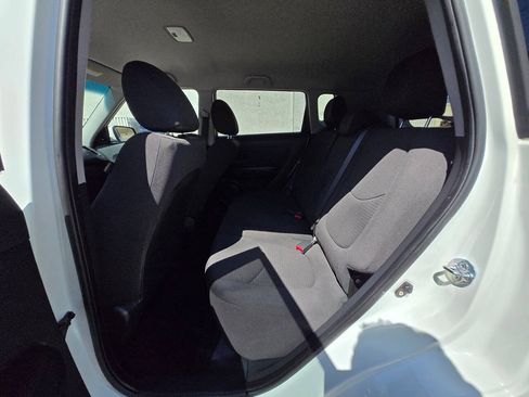 Used 2013 Kia Soul FWD image 25