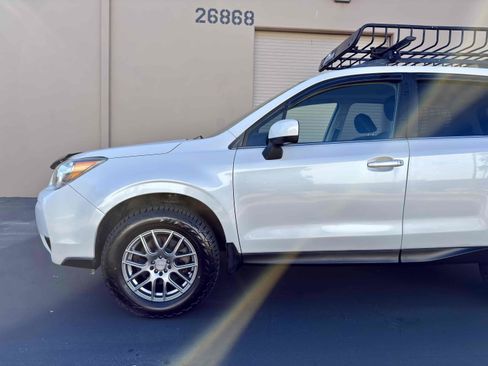 Used 2014 Subaru Forester 2.0XT Premium w/ Popular Package #2 image 4