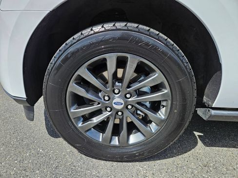 Used 2019 Ford Expedition Max Limited AWD/4WD image 8