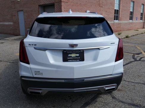 Used 2024 Cadillac XT5 Premium Luxury AWD/4WD image 6