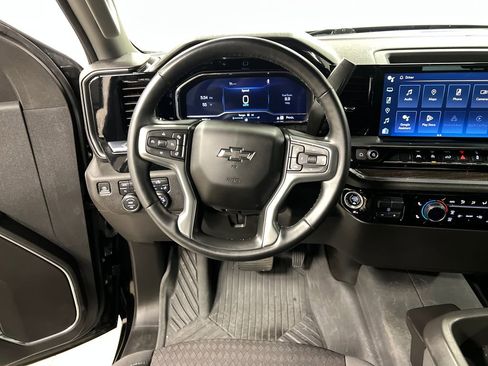 Certified 2023 Chevrolet Silverado 1500 RST w/ Z71 Off-Road Package AWD/4WD image 18
