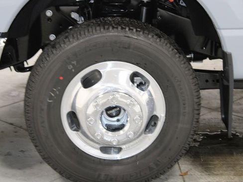 New 2026 Ford F350 Lariat AWD/4WD image 18
