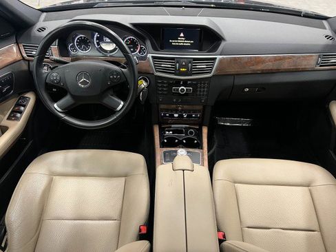 Used 2012 Mercedes-Benz E 350 4MATIC Sedan image 18