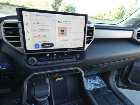 Used 2024 Toyota Tundra Limited image 62