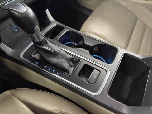 Used 2017 Ford Escape Titanium image 26