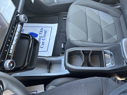 New 2027 Chevrolet Bolt LT w/ Comfort Package image 23