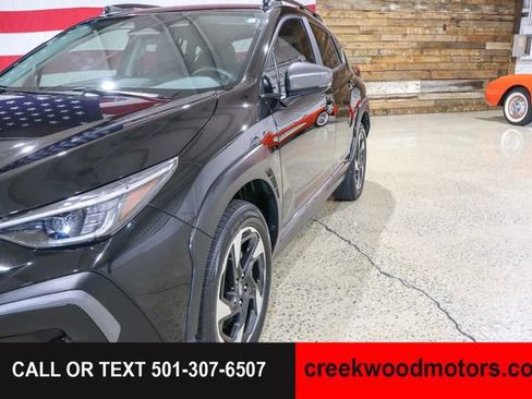 Used 2024 Subaru Crosstrek 2.5i Limited AWD/4WD image 3