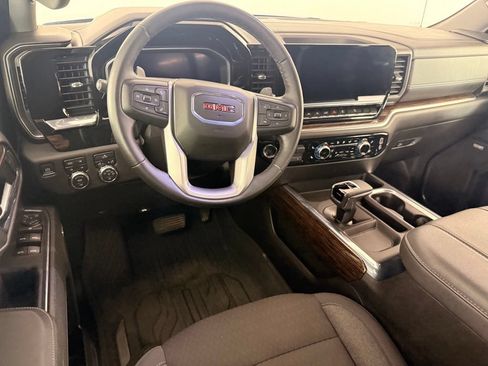 Used 2024 GMC Sierra 1500 Elevation w/ Preferred Package AWD/4WD image 23