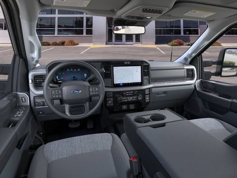 New 2026 Ford F350 XLT w/ XLT Premium Package AWD/4WD image 9