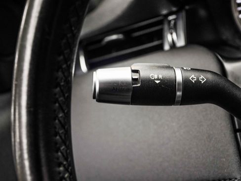 Used 2020 Land Rover Discovery Sport S image 30