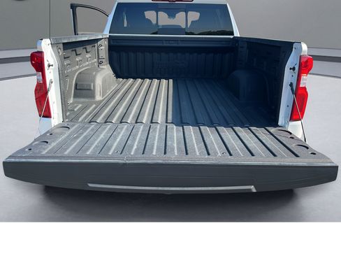 Used 2024 Chevrolet Silverado 1500 High Country AWD/4WD image 22