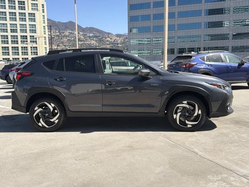 New 2026 Subaru Crosstrek 2.5i Limited w/ Crosstrek Mirror Package AWD/4WD image 4