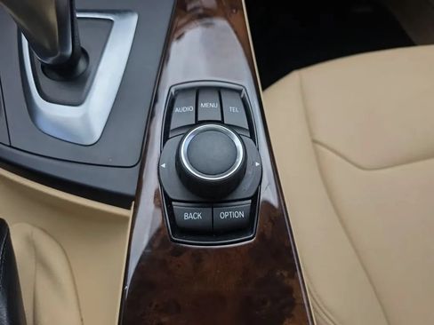 Used 2015 BMW 328i Sedan RWD image 31