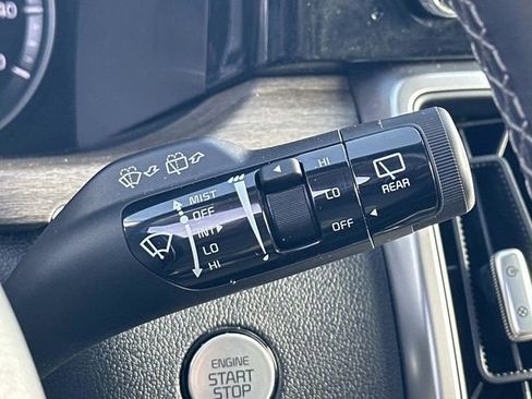 Used 2023 Kia Sorento S w/ Panoramic Sunroof Package image 14