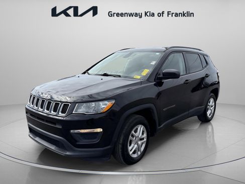 Used 2018 Jeep Compass Sport w/ Tech Group image 3
