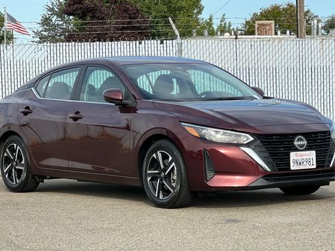 Used 2025 Nissan Sentra SV FWD image 7