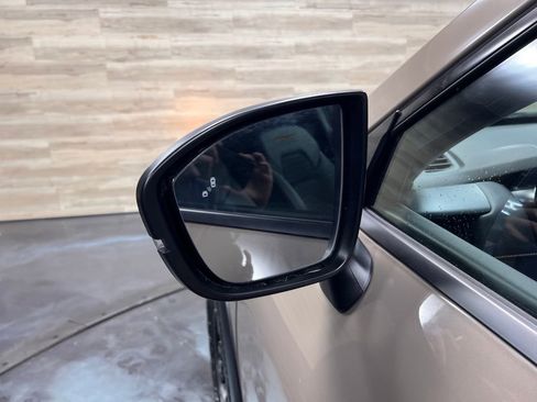 Used 2025 Nissan Pathfinder Rock Creek image 32