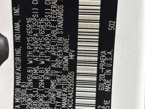 Used 2010 Toyota Sienna LE FWD image 32