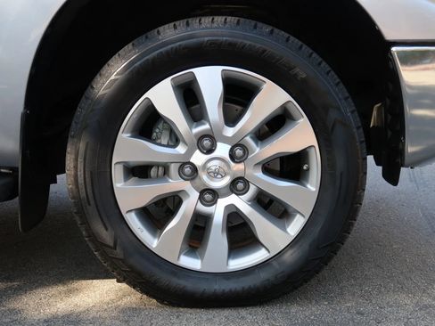 Used 2012 Toyota Tundra Limited w/ Platinum Pkg image 7