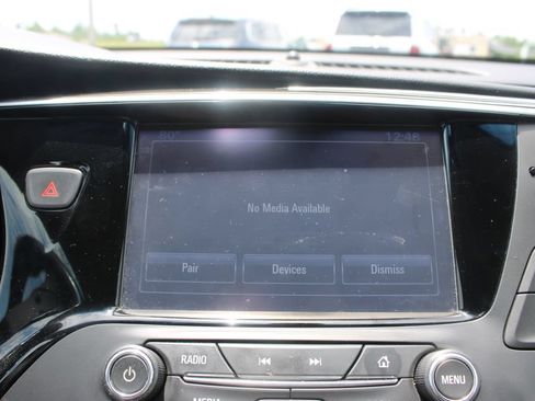 Used 2020 Buick Envision Preferred FWD image 35