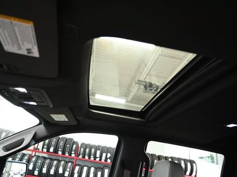 Used 2020 Chevrolet Silverado 1500 LT Trail Boss AWD/4WD image 22