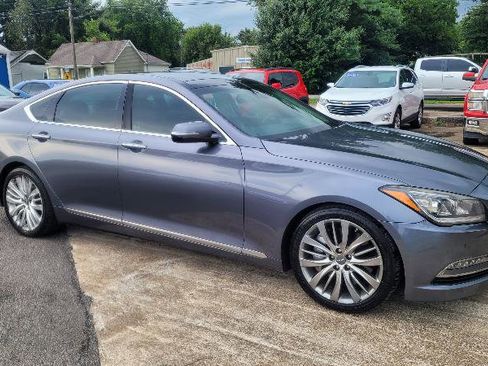 Used 2015 Hyundai Genesis 5.0 w/ Option Group 05 image 6