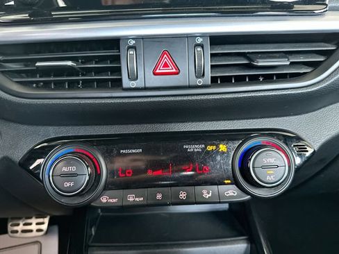 Certified 2023 Kia Forte GT-Line FWD image 18