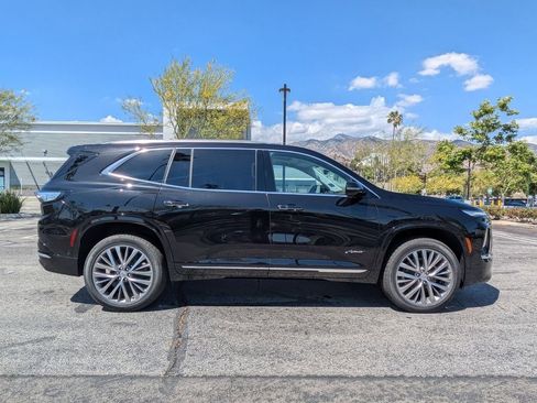New 2026 Buick Enclave Avenir image 2