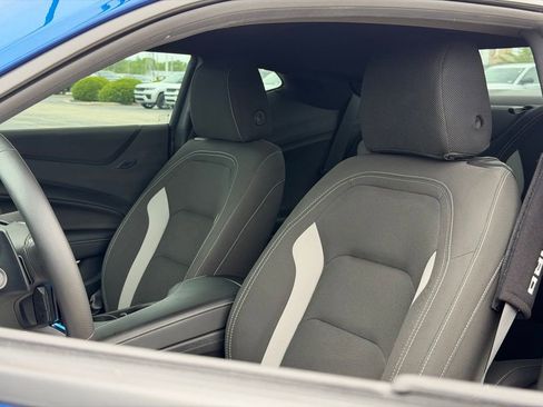 Used 2018 Chevrolet Camaro SS RWD image 37