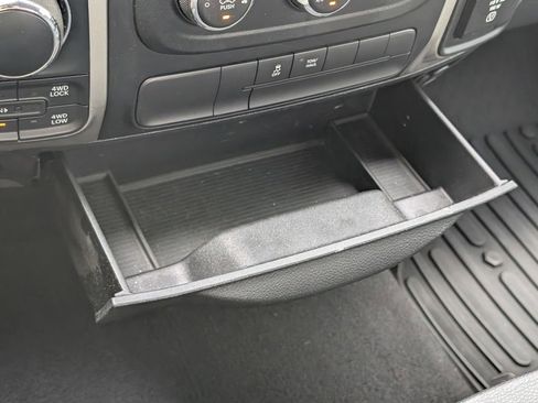 Used 2016 RAM 1500 Big Horn AWD/4WD image 26