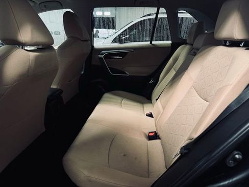 Used 2024 Toyota RAV4 XLE w/ Weather Package image 19