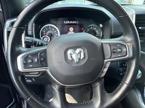 Used 2023 RAM 1500 Laramie AWD/4WD image 17