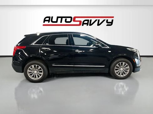 Used 2023 Cadillac XT5 Premium Luxury w/ Technology Package AWD/4WD image 8
