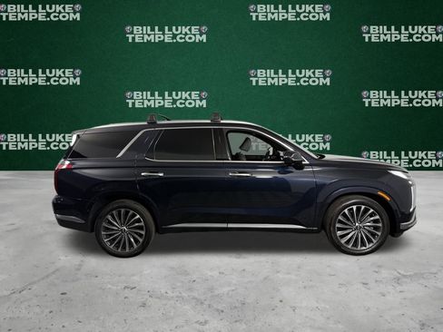 Used 2025 Hyundai Palisade Calligraphy image 4