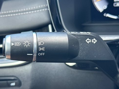 Certified 2025 INFINITI QX60 Sensory AWD/4WD image 38
