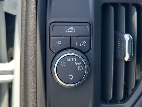 Used 2025 Chevrolet Silverado 1500 W/T RWD image 22