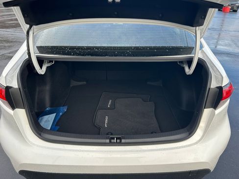 Used 2026 Toyota Corolla LE image 25