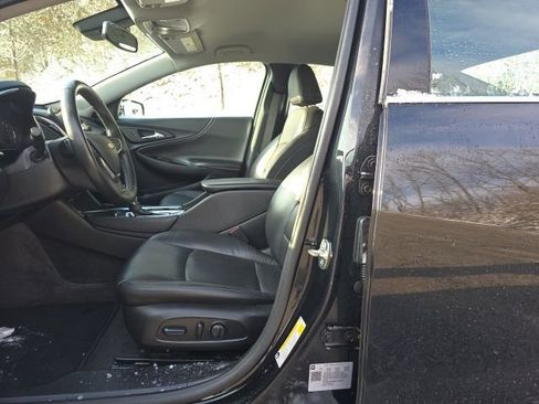 Used 2024 Chevrolet Malibu LT image 10