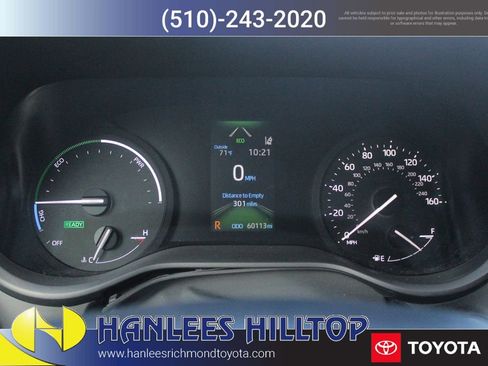 Used 2024 Toyota Sienna XLE image 37