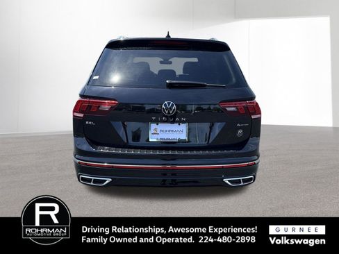 Used 2024 Volkswagen Tiguan SEL R-Line AWD/4WD image 9