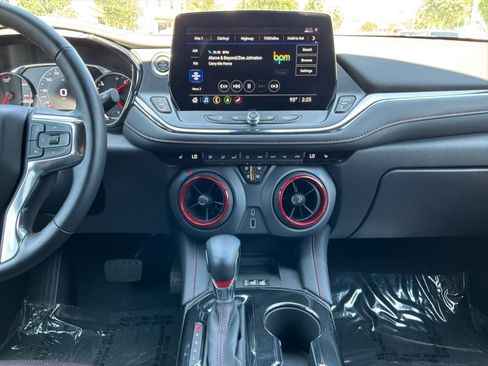 Used 2025 Chevrolet Blazer RS AWD/4WD image 15
