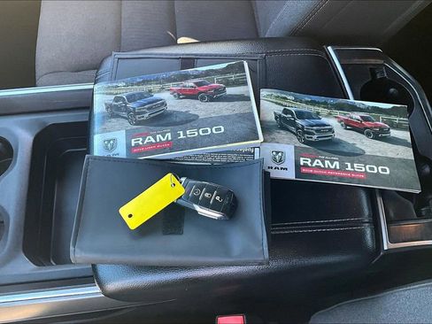 Used 2019 RAM 1500 Big Horn AWD/4WD image 12
