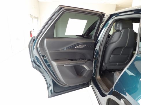 Used 2024 Cadillac Lyriq Sport AWD/4WD image 16