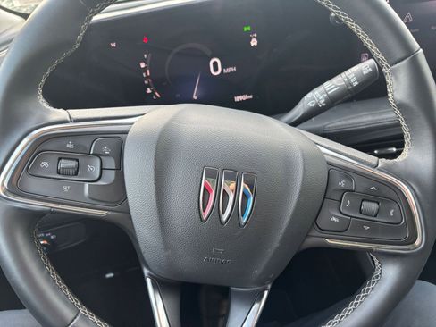 Used 2025 Buick Encore GX Preferred image 25