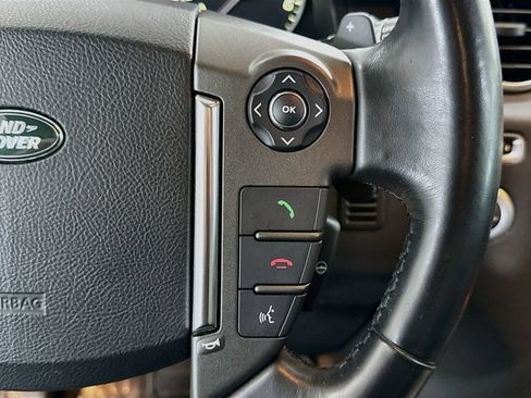 Used 2016 Land Rover LR4 AWD/4WD image 13