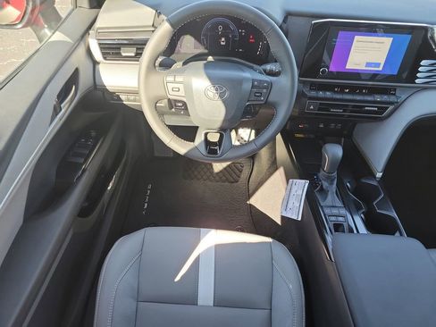 New 2026 Toyota Camry SE image 15