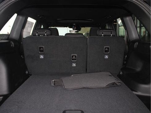 New 2025 Jeep Grand Cherokee Laredo X w/ Luxury Tech Group I image 25