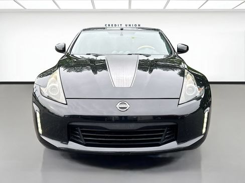 Used 2019 Nissan 370Z Coupe w/ Z34 Heritage Edition - Black RWD image 2